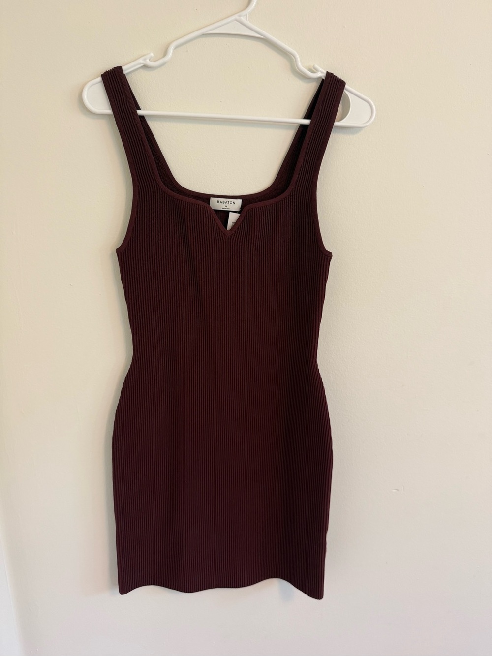 Aritzia Babaton Sculpt Knit Notch Dress - Picture 4 of 8